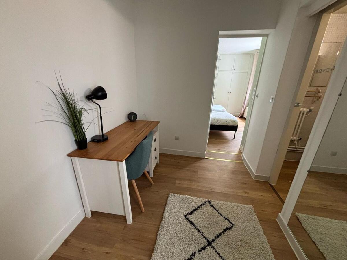 Grand T3 90m2 Haussmanien Avec En Centre Et Parking Inclus Apartamento Orléans