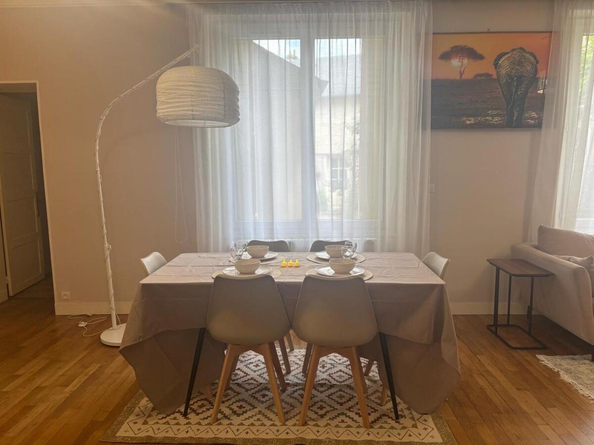 Apartamento Grand T3 90m2 Haussmanien Avec En Centre Et Parking Inclus